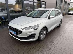 Silber Gebraucht 2023 Ford Focus Titanium X Kombi | 18.990 € (Fairer Preis)