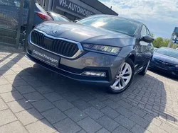 Graphitegrau metallic Gebraucht 2024 Skoda Octavia Limousine | 27.000 € (Fairer Preis)