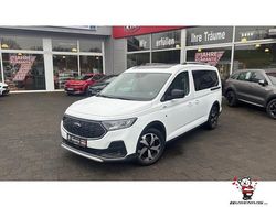 Weiss Gebraucht 2022 Ford Tourneo Active Van / Kleinbus | 26.660 € (Guter Preis)