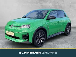 Pop green! Neu 2025 Renault R5 Komfort Kleinwagen | 30.490 € (Guter Preis)