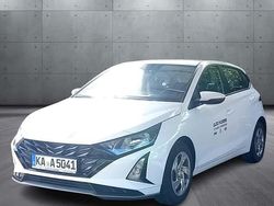 Weiß Neu 2025 Hyundai i20 Select Limousine | 18.990 € (Guter Preis)