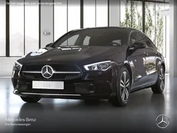 Schwarz Gebraucht 2022 Mercedes CLA200 Shooting Brake Kombi | 31.890 € (Fairer Preis)
