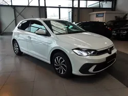 Weiß Gebraucht 2023 VW Polo Life Limousine | 18.490 € (Etwas zu teuer)