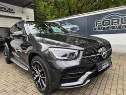 Grau Gebraucht 2021 Mercedes GLC400d AMG SUV | 40.900 € (Fairer Preis)
