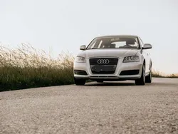 Grau Gebraucht 2009 Audi A3 Attraction Kleinwagen | 4.000 € (Guter Preis)