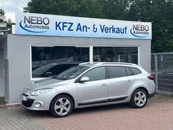 Grau Gebraucht 2011 Renault Mégane III Dynamique Limousine | 5.500 € (Fairer Preis)