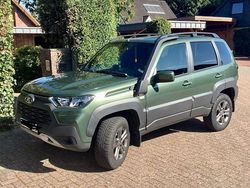 Grün Gebraucht 2021 Lada niva SUV | 15.700 € (Fairer Preis)