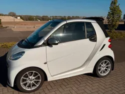 Weiß Gebraucht 2013 Smart ForTwo Cabrio Cabrio | 8.950 €