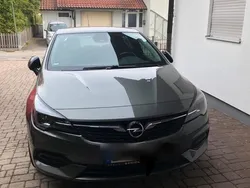 Grau Gebraucht 2021 Opel Astra Limousine | 15.500 €