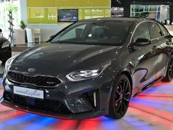 Schwarz Gebraucht 2020 Kia ProCeed GT Kleinwagen | 20.950 € (Guter Preis)