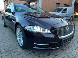 Rot Gebraucht 2011 Jaguar XJ Portfolio Limousine | 9.500 € (Guter Preis)