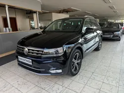 Deep black perleffekt Gebraucht 2016 VW Tiguan Highline SUV | 18.890 € (Guter Preis)