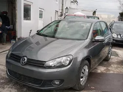 Grau Gebraucht 2009 VW Golf VI Kleinwagen | 5.600 € (Fairer Preis)