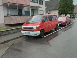 Rot Gebraucht 1992 VW T4 Van | 4.500 €