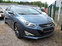 Blue spirit / mic Gebraucht 2014 Hyundai i40 Premium Kombi | 11.500 € (Fairer Preis)
