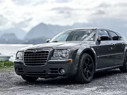 Grau Gebraucht 2008 Chrysler 300C Touring Kombi | 4.200 € (Fairer Preis)