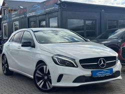 Weiß Gebraucht 2016 Mercedes A180 Limousine | 17.390 € (Etwas zu teuer)