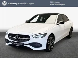 Polarweiß Gebraucht 2024 Mercedes C300e Avantgarde Limousine | 43.200 € (Guter Preis)