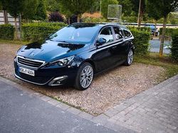 Blau Gebraucht 2016 Peugeot 308 Allure Kombi | 7.200 € (Fairer Preis)