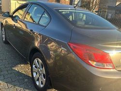 Grau Gebraucht 2009 Opel Insignia Limousine | 4.200 € (Guter Preis)