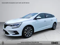 Weiß Gebraucht 2023 Renault Mégane IV Techno Limousine | 26.870 € (Teuer)