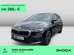 Schwarz Neu 2025 Skoda Scala Tour Kleinwagen | 27.980 € (Etwas zu teuer)