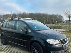 Schwarz Gebraucht 2008 VW Touran Van / Kleinbus | 2.000 € (Superpreis)