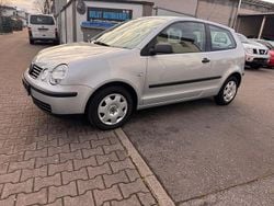 Silber Gebraucht 2004 VW Polo Basis Limousine | 1.890 € (Fairer Preis)