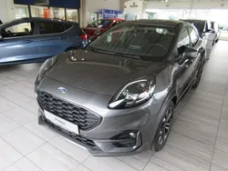 Magneticgrau (metallic) (metallic) Gebraucht 2023 Ford Puma ST-Line Coupé | 23.450 € (Fairer Preis)
