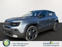 Grau Neu 2025 Jeep Avenger Summit SUV | 31.180 € (Teuer)