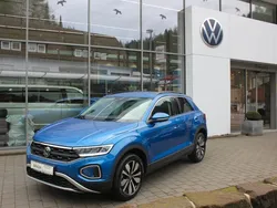 Ravennablau metallic Gebraucht 2023 VW T-Roc Move SUV | 24.390 € (Fairer Preis)