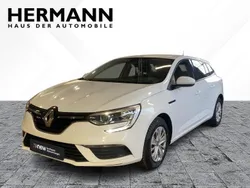 Weiß Gebraucht 2017 Renault Mégane GrandTour Life Kombi | 12.797 € (Etwas zu teuer)