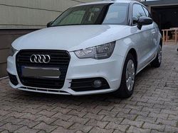 Weiß Gebraucht 2014 Audi A1 Ambition Kleinwagen | 10.800 € (Fairer Preis)