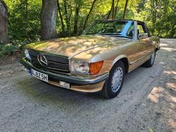 Gold Gebraucht 1987 Mercedes 560 Cabrio | 36.900 €