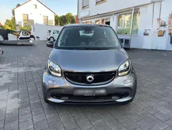 Grau Gebraucht 2015 Smart ForFour Limousine | 10.000 € (Fairer Preis)