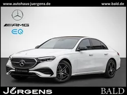 Weiß unilack polarweiß Gebraucht 2024 Mercedes E220 AMG Limousine | 64.880 €