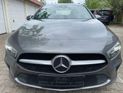 Grau Gebraucht 2020 Mercedes A180 Limousine | 16.700 € (Guter Preis)