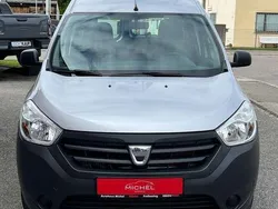 Platingrau Gebraucht 2016 Dacia Dokker Ambiance Van | 9.900 € (Fairer Preis)