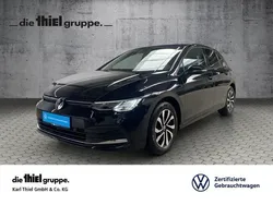 Schwarz Gebraucht 2022 VW Golf VIII Active Limousine | 23.940 € (Fairer Preis)