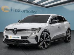Weiß Gebraucht 2022 Renault Megane E-Tech Limousine | 24.199 € (Teuer)