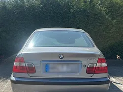 Grau Gebraucht 2004 BMW 320 Limousine | 4.900 € (Fairer Preis)