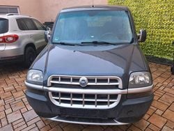 Grau Gebraucht 2003 Fiat Doblò Van / Kleinbus | 2.499 € (Etwas zu teuer)