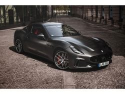 Grigio maratea matte Gebraucht 2023 Maserati Granturismo Coupé | 137.800 € (Fairer Preis)