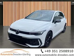 Weiß Gebraucht 2024 VW Golf VIII GTI Limousine | 36.980 € (Fairer Preis)