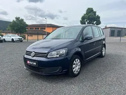 Blau Gebraucht 2011 VW Touran Trendline Van / Kleinbus | 3.599 € (Fairer Preis)