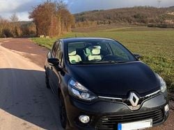 Schwarz Gebraucht 2015 Renault Clio IV Initiale Paris Kleinwagen | 9.500 € (Fairer Preis)