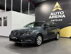 Islandgrau perleffekt Gebraucht 2012 VW Passat Comfortline Kombi | 12.999 €