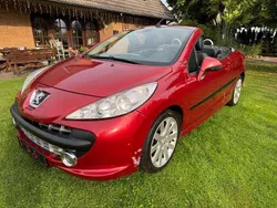Rot Gebraucht 2007 Peugeot 207 CC Platinum Cabrio | 1.450 € (Superpreis)