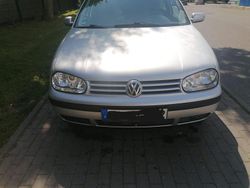 Grau Gebraucht 2001 VW Golf IV | 750 € (Guter Preis)