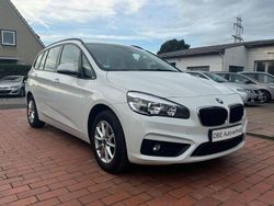 Weiß Gebraucht 2016 BMW 216 Gran Tourer Advantage Van / Kleinbus | 9.200 € (Fairer Preis)
